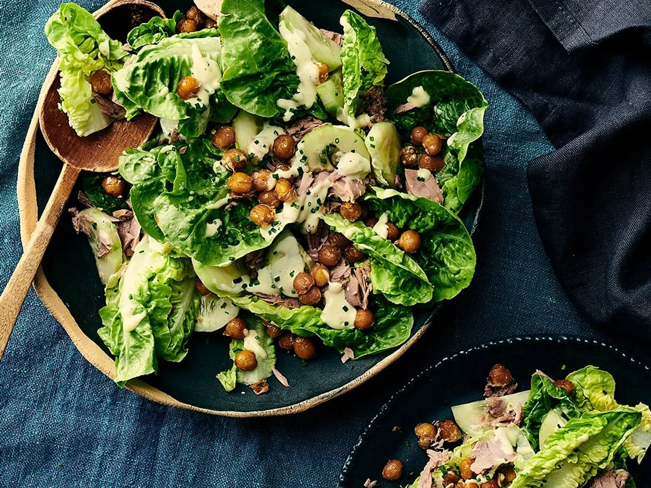Tonfisksallad med kikärtor och dijonnaise
